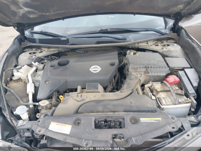 Nissan Altima 2.5 Sv 2015 1N4AL3AP8FC147253 Image 10