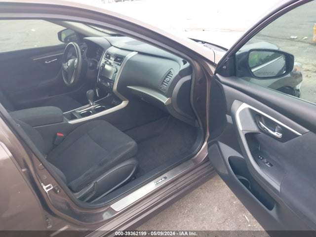 Nissan Altima 2.5 Sv 2015 1N4AL3AP8FC147253 Image 5