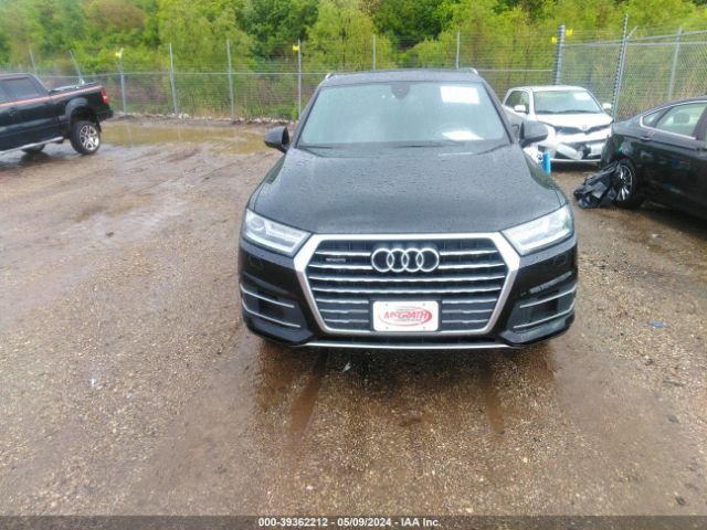 WA1AHAF78KD019604 Audi Q7 45 Premium