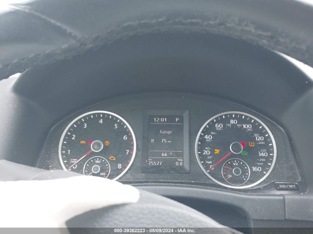 WVGBV7AX3HK021273 Volkswagen Tiguan 2.0t/2.0t S