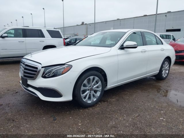 WDDZF4JB5HA276411 Mercedes-Benz E 300