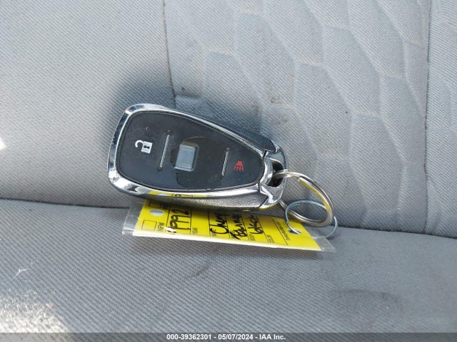 Chevrolet EQUINOX LS 2018 2GNAXHEVXJ6125574 Image 11