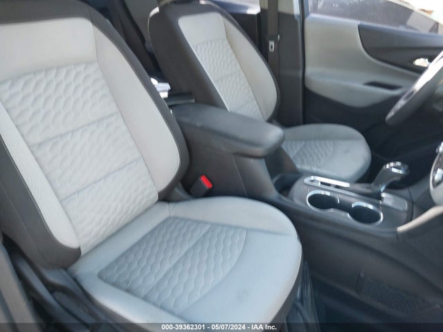Chevrolet EQUINOX LS 2018 2GNAXHEVXJ6125574 Image 5