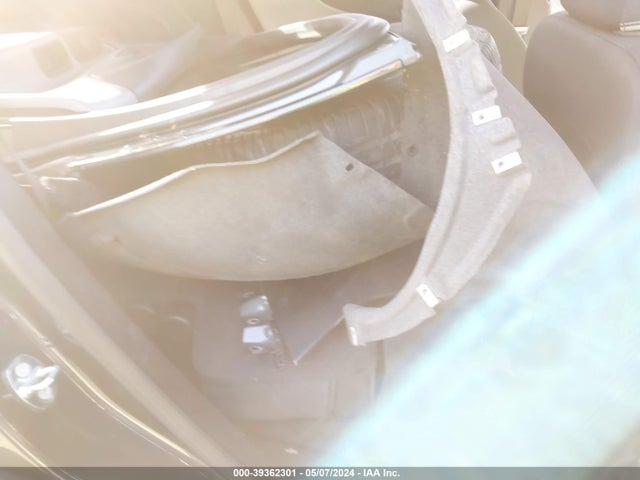 Chevrolet EQUINOX LS 2018 2GNAXHEVXJ6125574 Image 8