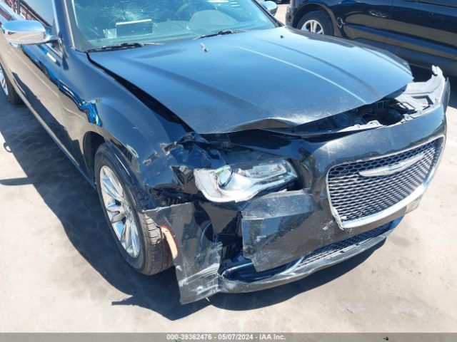 2C3CCAETXFH760281 Chrysler 300C