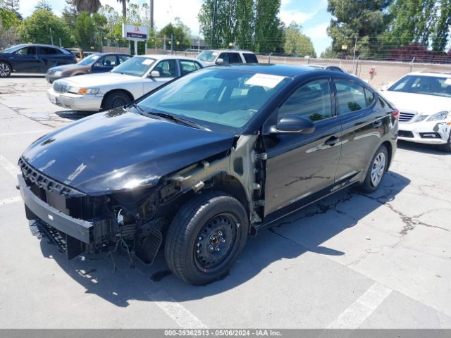 2018 HYUNDAI ELANTRA KMHD74LF4JU646104 Photo 1