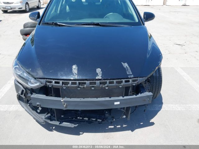 2018 HYUNDAI ELANTRA KMHD74LF4JU646104 Photo 5
