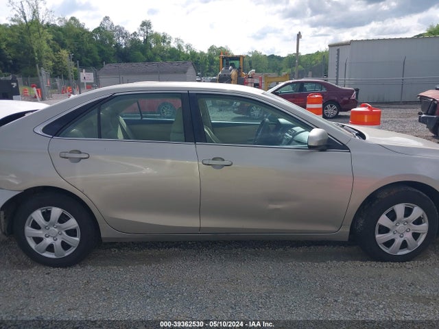 Toyota CAMRY LE 2015 4T4BF1FKXFR449369 Image 13