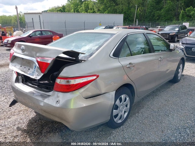 Toyota CAMRY LE 2015 4T4BF1FKXFR449369 Image 4