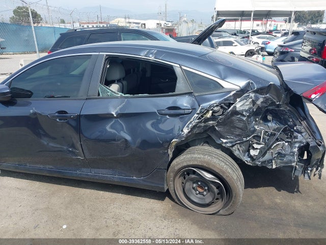 Honda Civic Lx 2018 2HGFC2F53JH609677 Image 6