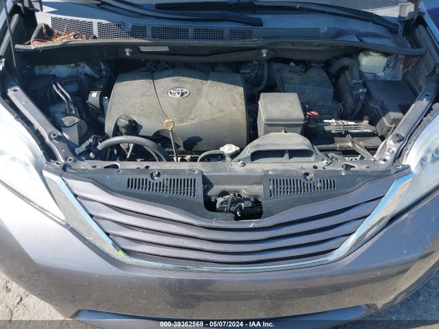 Toyota Sienna Le 8 Passenger 2017 5TDKZ3DC2HS798174 Image 10