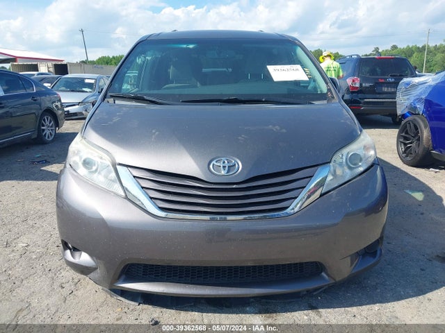 Toyota Sienna Le 8 Passenger 2017 5TDKZ3DC2HS798174 Image 12