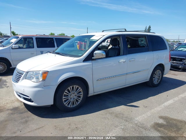 2C4RC1CG3FR594997 Chrysler Town & Country Touring-l