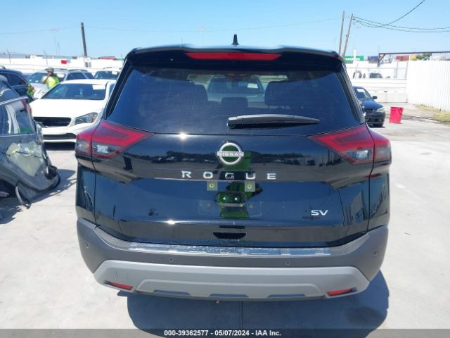 JN8BT3BA4PW436532 Nissan Rogue Sv Fwd