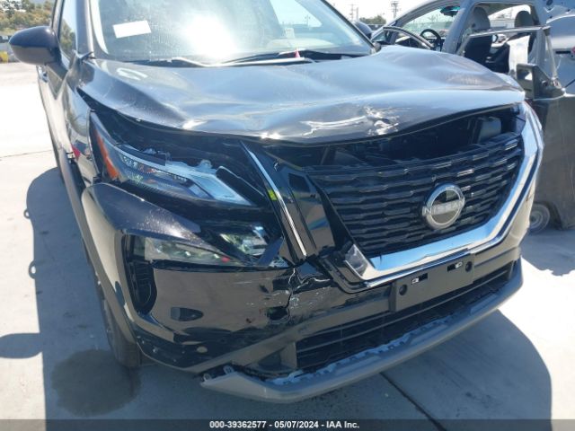 JN8BT3BA4PW436532 Nissan Rogue Sv Fwd