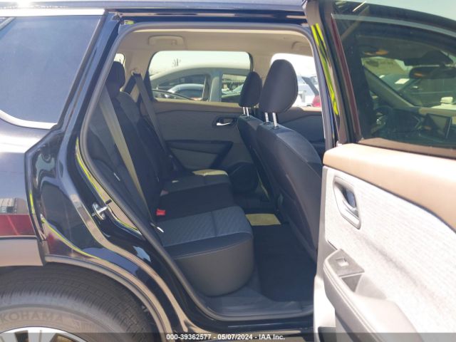 JN8BT3BA4PW436532 Nissan Rogue Sv Fwd