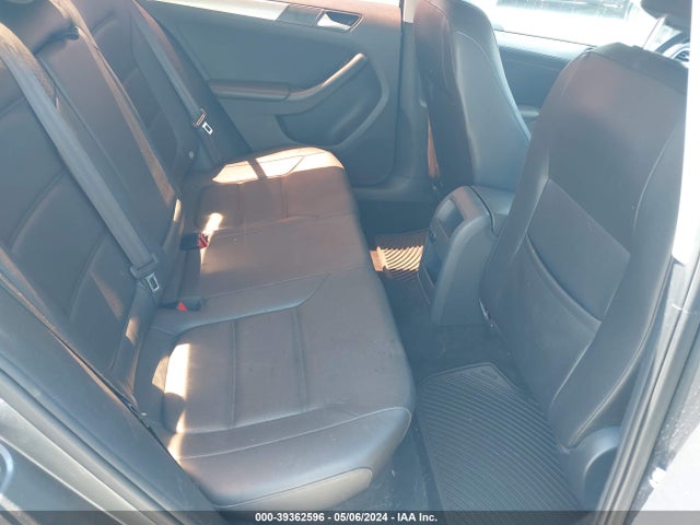 3VWD67AJ4GM205230 Volkswagen Jetta 1.4t Se