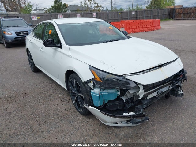 Nissan Altima Sr Fwd 2023 1N4BL4CVXPN395306 главное изображение