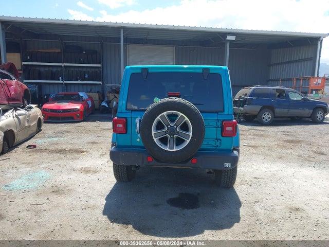 1C4HJXEN8LW119123 Jeep Wrangler Unlimited Sahara 4x4