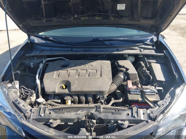 Toyota COROLLA SE 2018 5YFBURHE4JP808537 Image 10