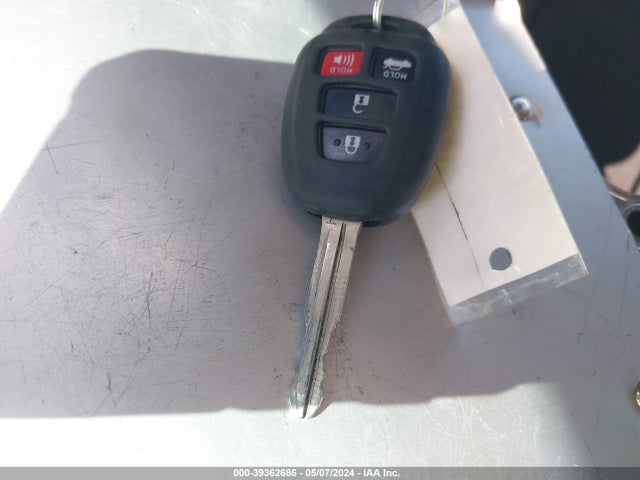 Toyota COROLLA SE 2018 5YFBURHE4JP808537 Image 11