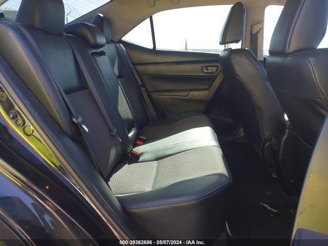 Toyota COROLLA SE 2018 5YFBURHE4JP808537 Image 8