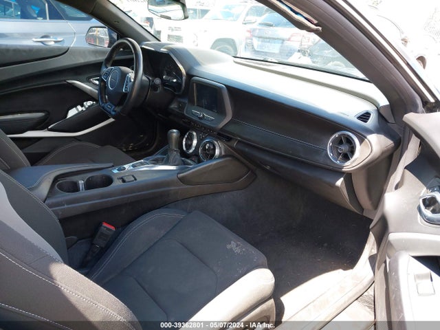Chevrolet Camaro 1ls 2017 1G1FA1RX4H0188023 Image 5