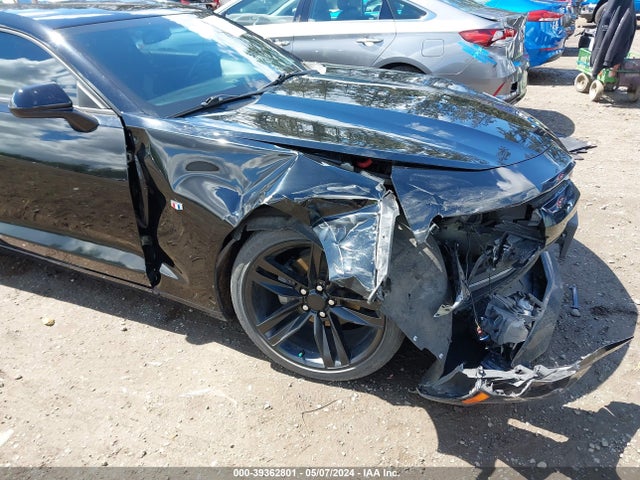 Chevrolet Camaro 1ls 2017 1G1FA1RX4H0188023 Image 6