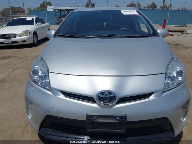 Toyota Prius Three 2015 JTDKN3DU0F0445100 Image 12
