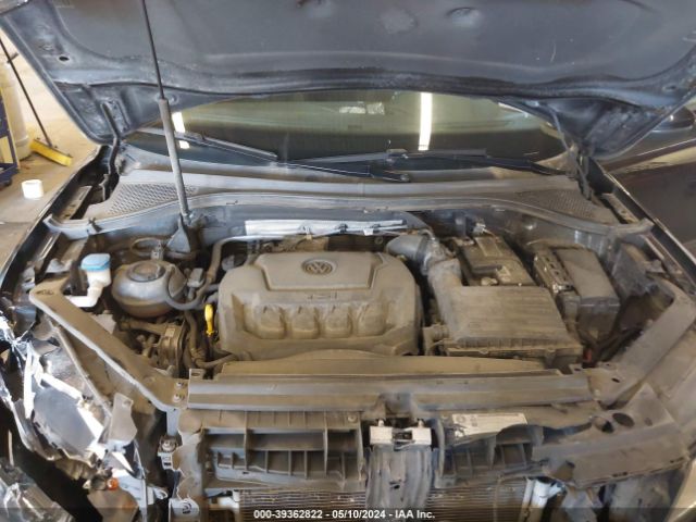 3VV0B7AX1KM135049 Volkswagen Tiguan 2.0t S