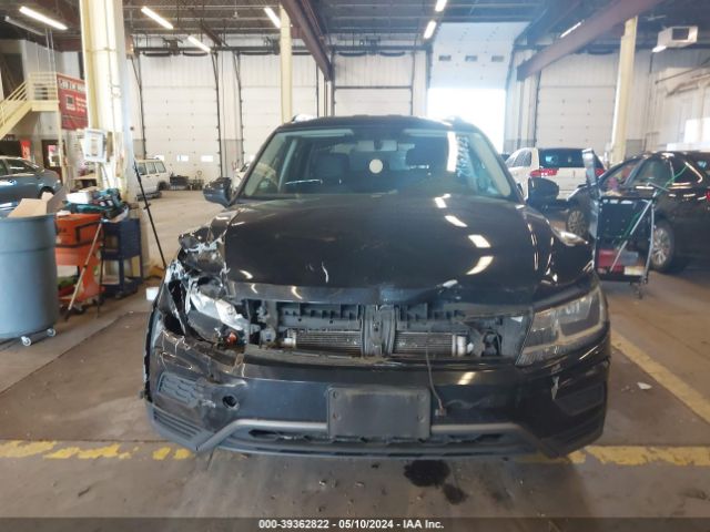 3VV0B7AX1KM135049 Volkswagen Tiguan 2.0t S