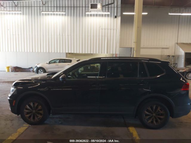 3VV0B7AX1KM135049 Volkswagen Tiguan 2.0t S