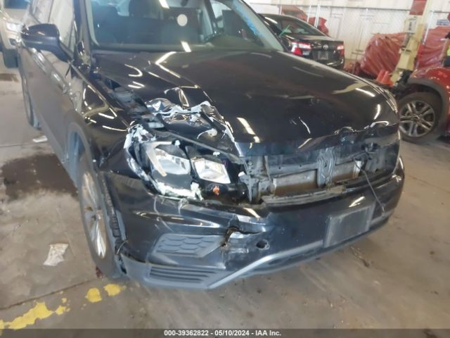 3VV0B7AX1KM135049 Volkswagen Tiguan 2.0t S
