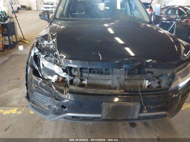 3VV0B7AX1KM135049 Volkswagen Tiguan 2.0t S