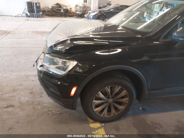 3VV0B7AX1KM135049 Volkswagen Tiguan 2.0t S
