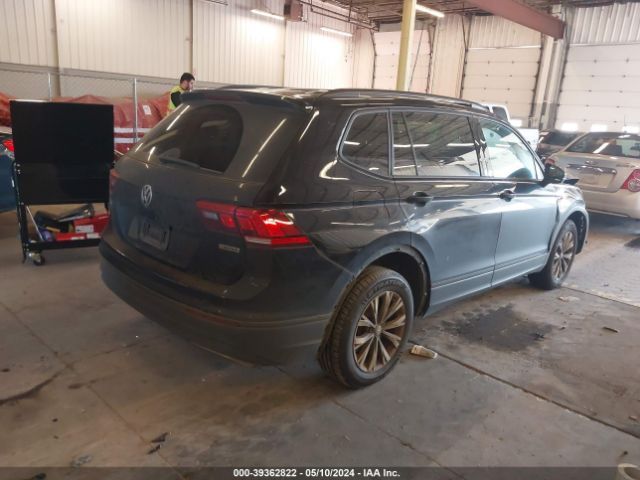 3VV0B7AX1KM135049 Volkswagen Tiguan 2.0t S