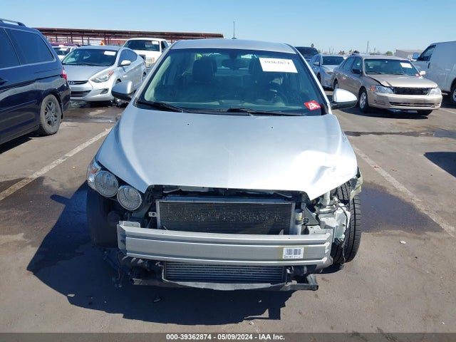 Chevrolet Sonic Ltz Auto 2016 1G1JE5SB9G4146099 Image 13