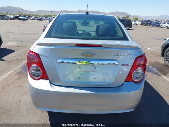Chevrolet Sonic Ltz Auto 2016 1G1JE5SB9G4146099 Image 17