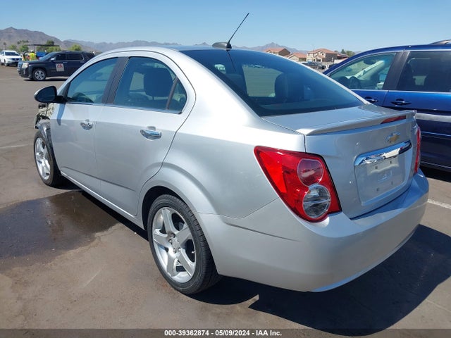 Chevrolet Sonic Ltz Auto 2016 1G1JE5SB9G4146099 Image 3