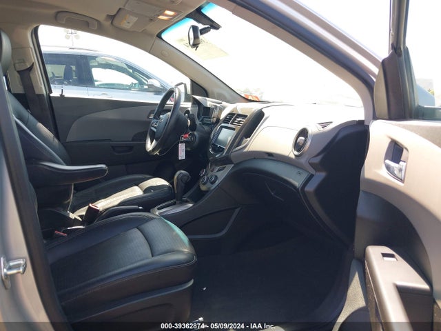 Chevrolet Sonic Ltz Auto 2016 1G1JE5SB9G4146099 Image 5