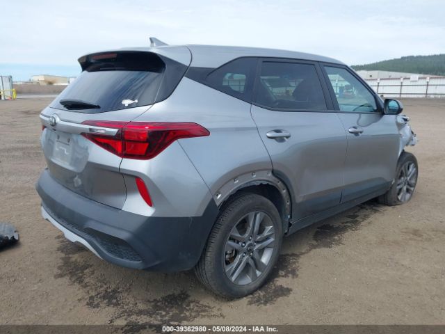 KNDEPCAA1M7173923 KIA Seltos Lx