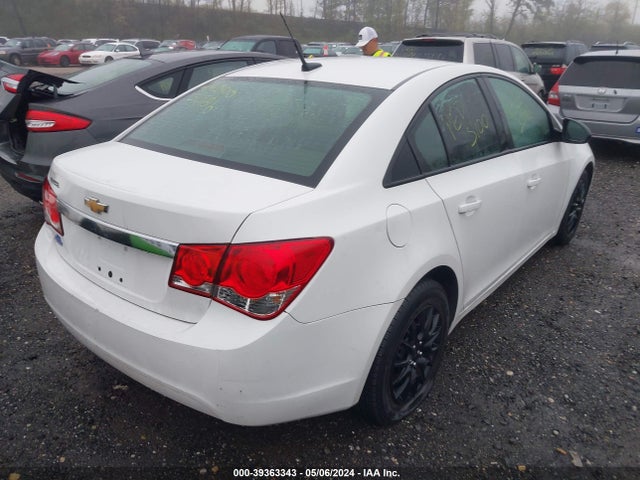 Chevrolet Cruze Ls Auto 2014 1G1PA5SG4E7185079 Image 4