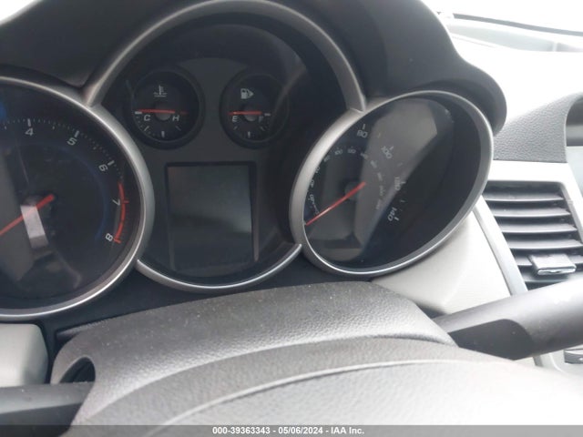 Chevrolet Cruze Ls Auto 2014 1G1PA5SG4E7185079 Image 7