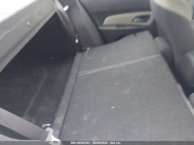 Chevrolet Cruze Ls Auto 2014 1G1PA5SG4E7185079 Image 8