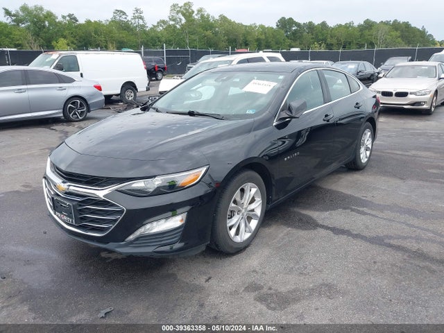 Chevrolet MALIBU LT 2019 1G1ZD5STXKF197090 Image 2
