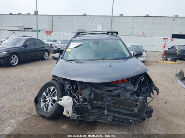 JTMRJREV8JD214628 Toyota Rav4 Hybrid Xle