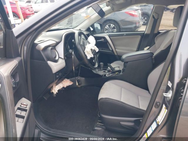 JTMRJREV8JD214628 Toyota Rav4 Hybrid Xle