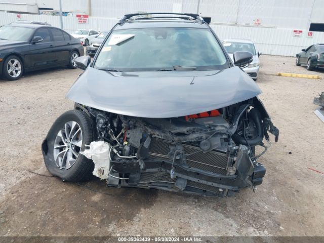 JTMRJREV8JD214628 Toyota Rav4 Hybrid Xle