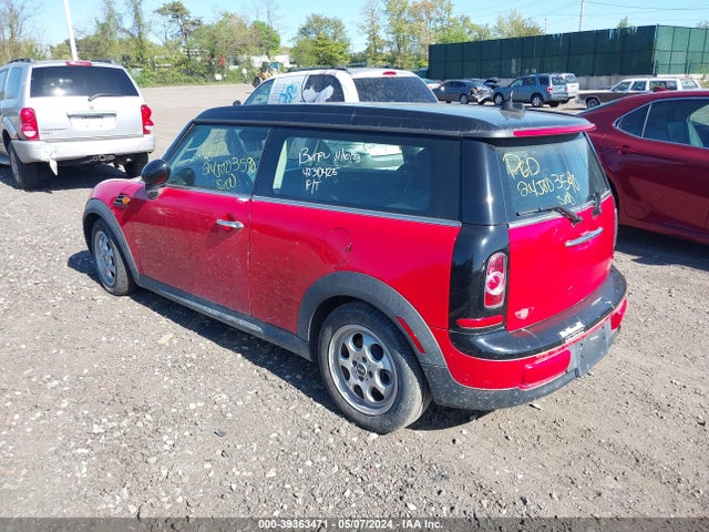 2014 MINI CLUBMAN WMWZF3C55ET493143 Photo 2