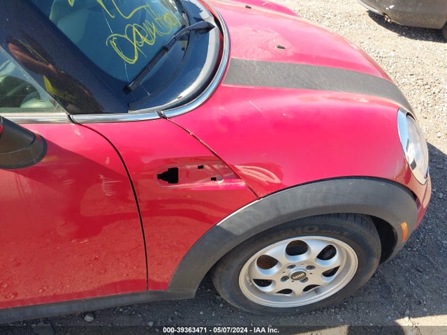 2014 MINI CLUBMAN WMWZF3C55ET493143 Photo 5